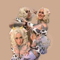 Belle - Cow Girl, Super sweet across the board Belle - Cow Girl, Super sweet across the board